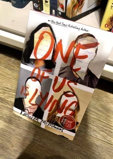 One of Us is Lying book cover